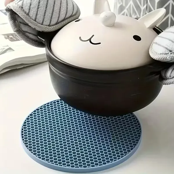 4 Round Kitchen Trivets, Reusable Heatproof Mat for Table Protection Under Hot Cookware & Dishes 4 4 Round Kitchen Trivets, Reusable Heatproof Mat for Table Protection Under Hot Cookware & Dishes 4